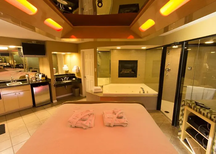 Essence Suites
